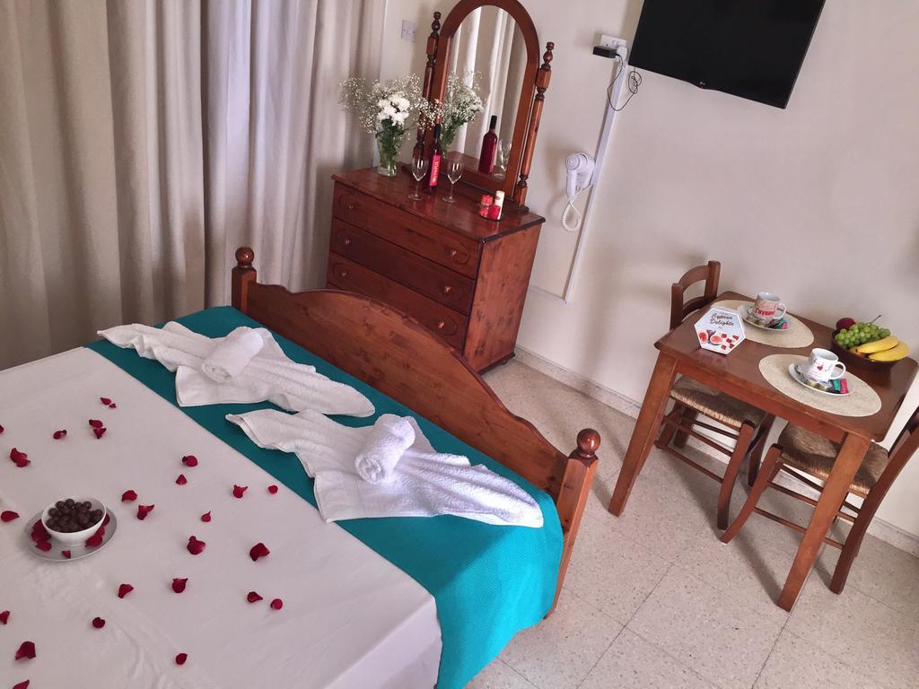 Apartament Estia Vasilis Manoli Ajia Napa Zewnętrze zdjęcie